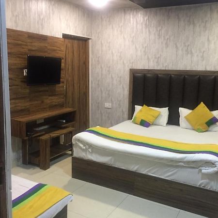 Fabhotel Dm Residency Amritsar Dış mekan fotoğraf